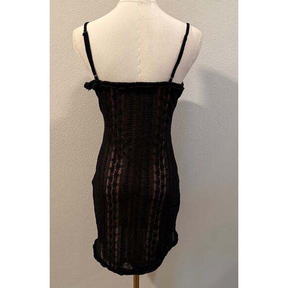 Tiger Mist Sopha Black Sheer Mesh Nude Lining Mini Dress Medium Party Clubwear - Picture 3 of 10